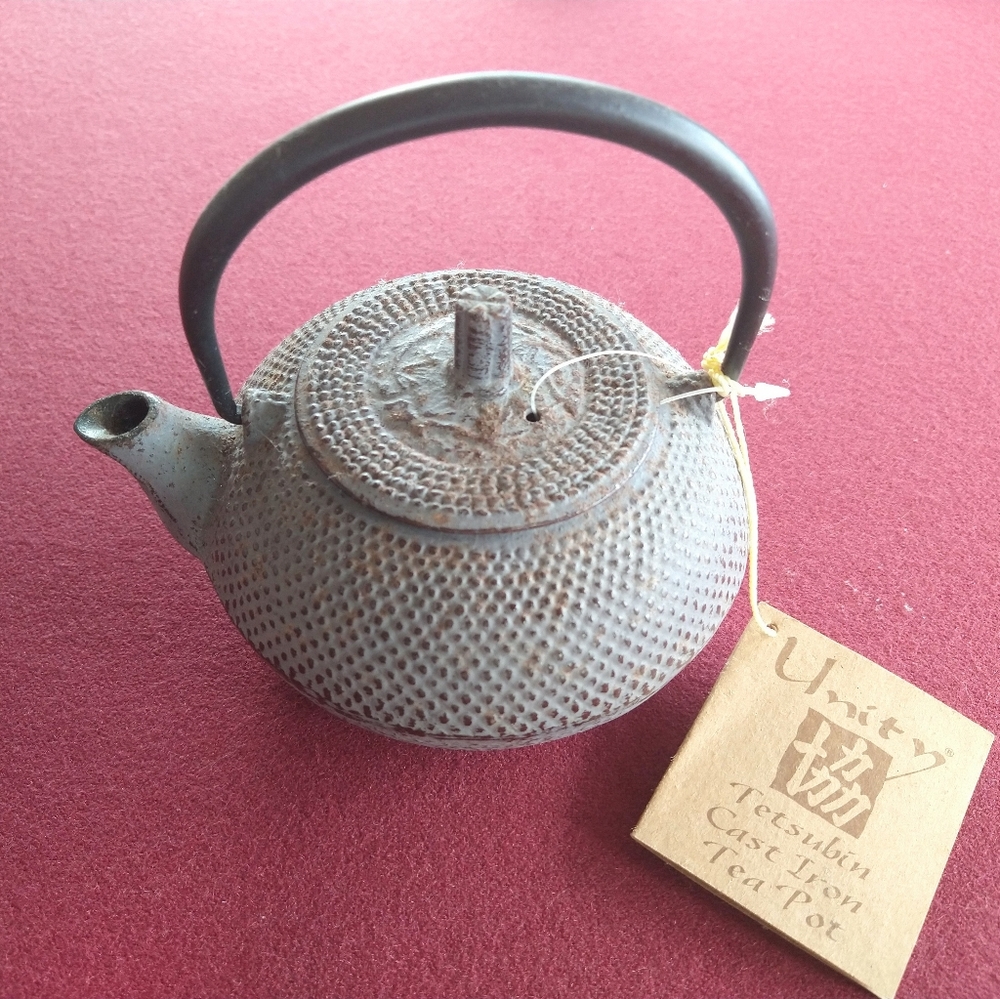Unity Tetsubin Teapot.